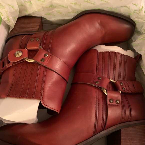 Booties - Picture 1 of 5